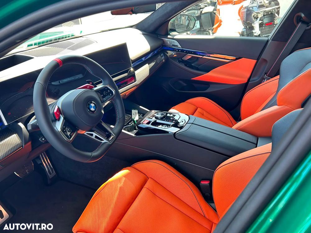 BMW M5 xDrive - 10