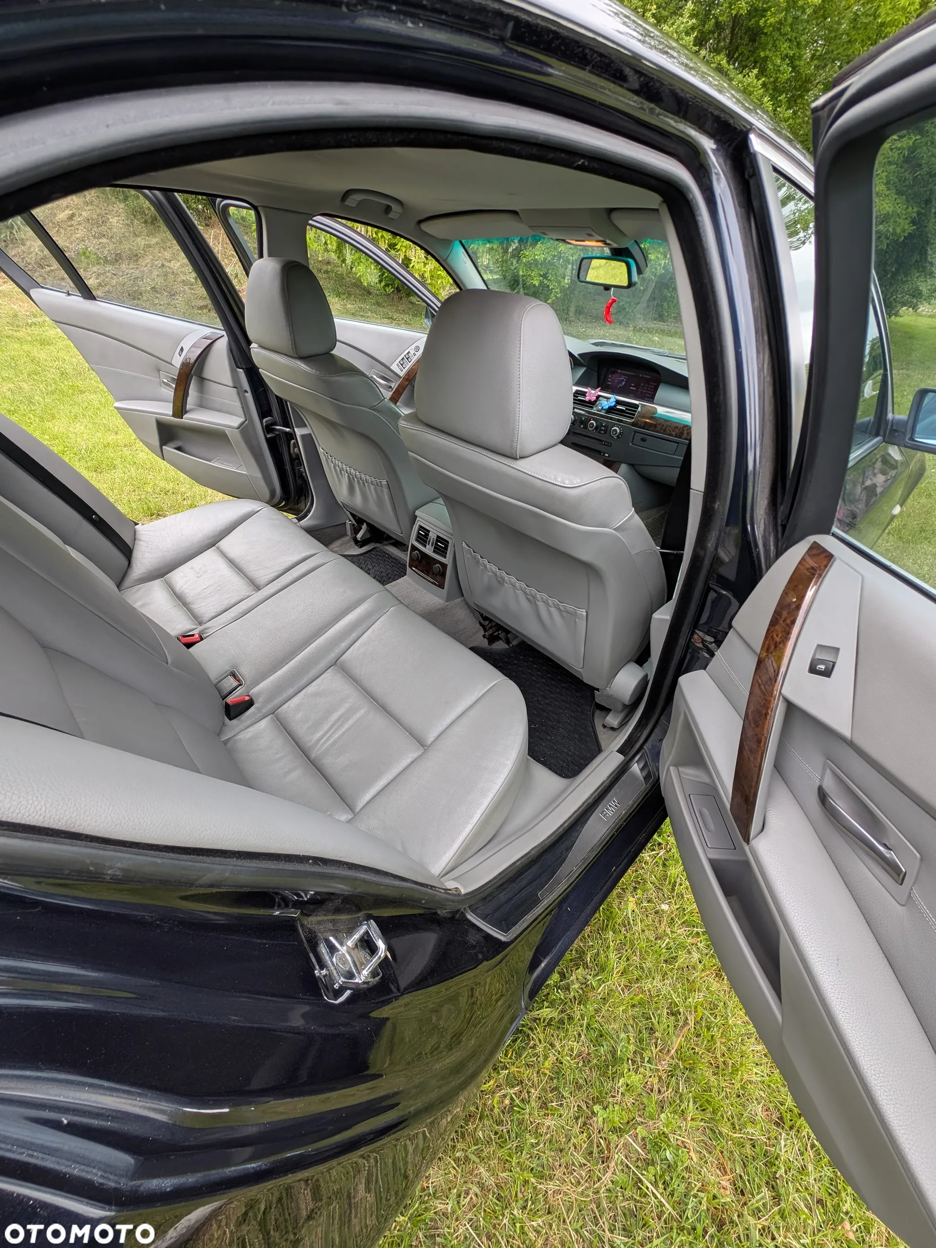BMW Seria 5 530d - 16