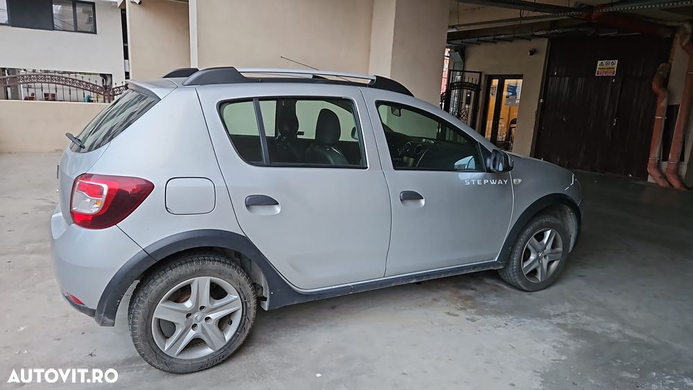 Dacia Sandero 1.5 90CP Stepway - 8