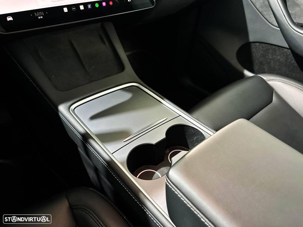 Tesla Model Y Long Range Dual Motor AWD - 48