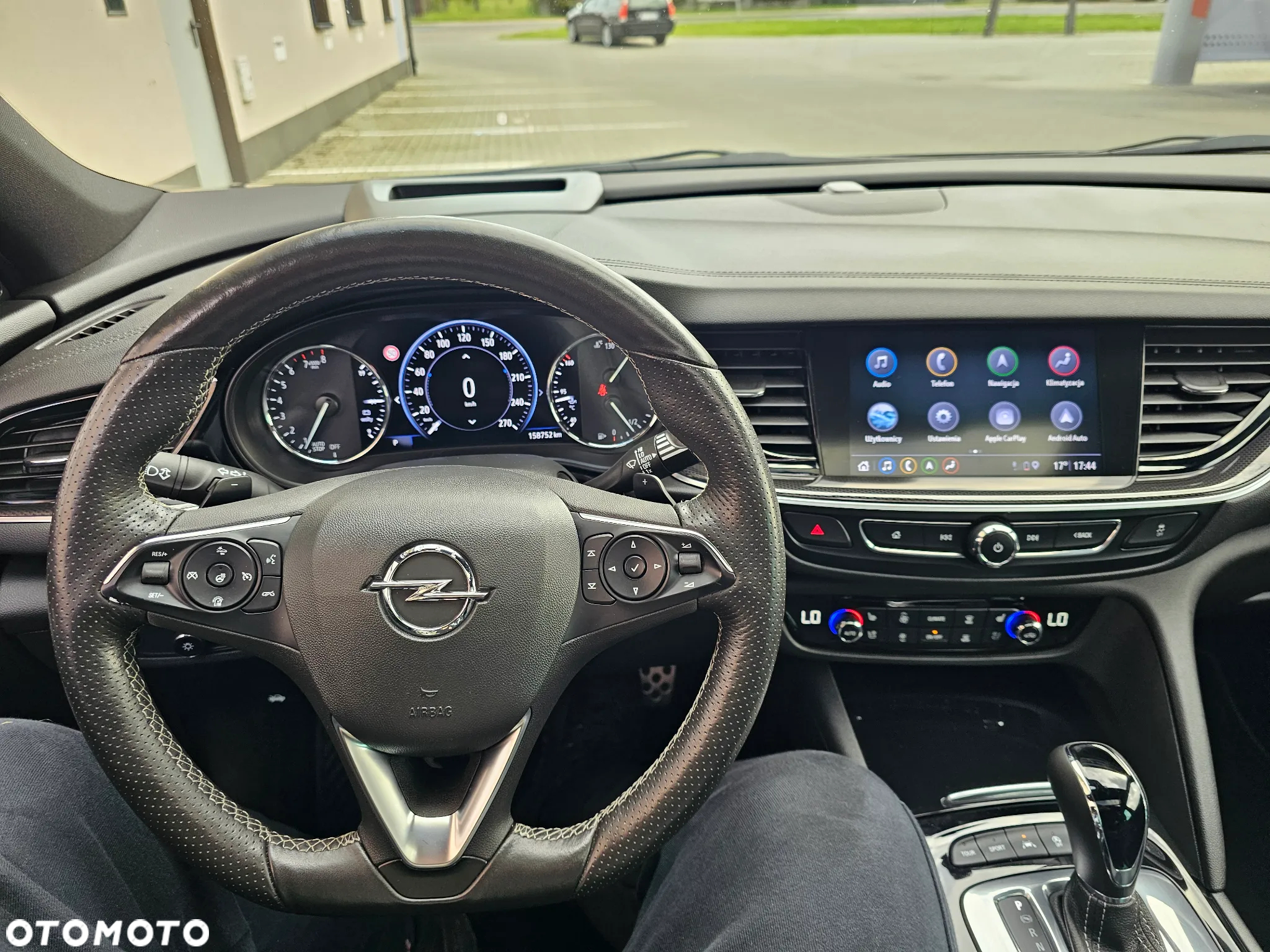 Opel Insignia CT 1.6 T Exclusive S&S - 20