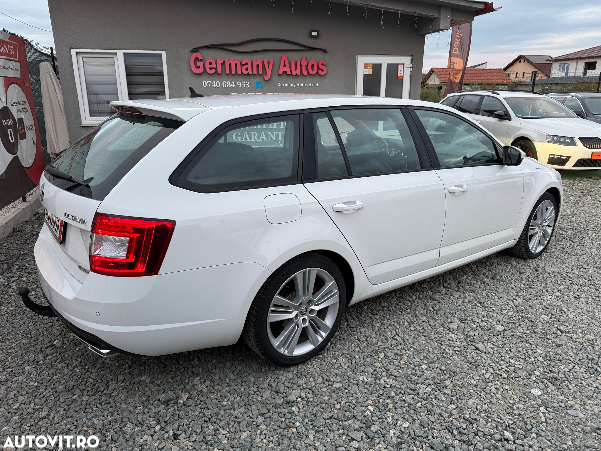 Skoda Octavia 2.0 TDI DSG RS - 26