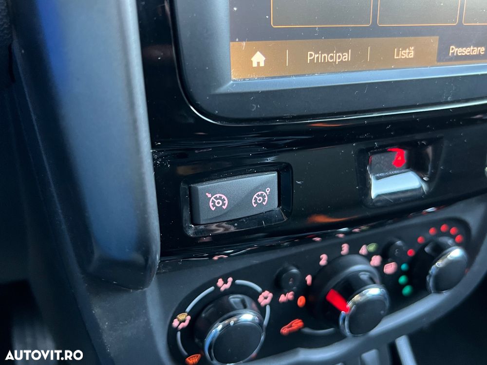 Dacia Duster dCi 110 FAP 4x4 Prestige - 15