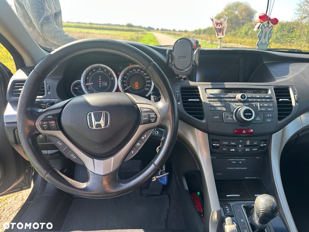 Honda Accord 2.4 Executive Nav - 12