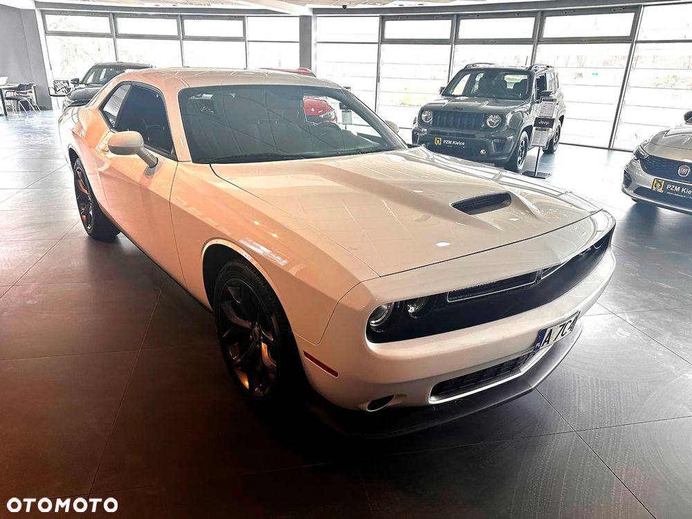 Dodge Challenger 3.6 SXT Plus - 1