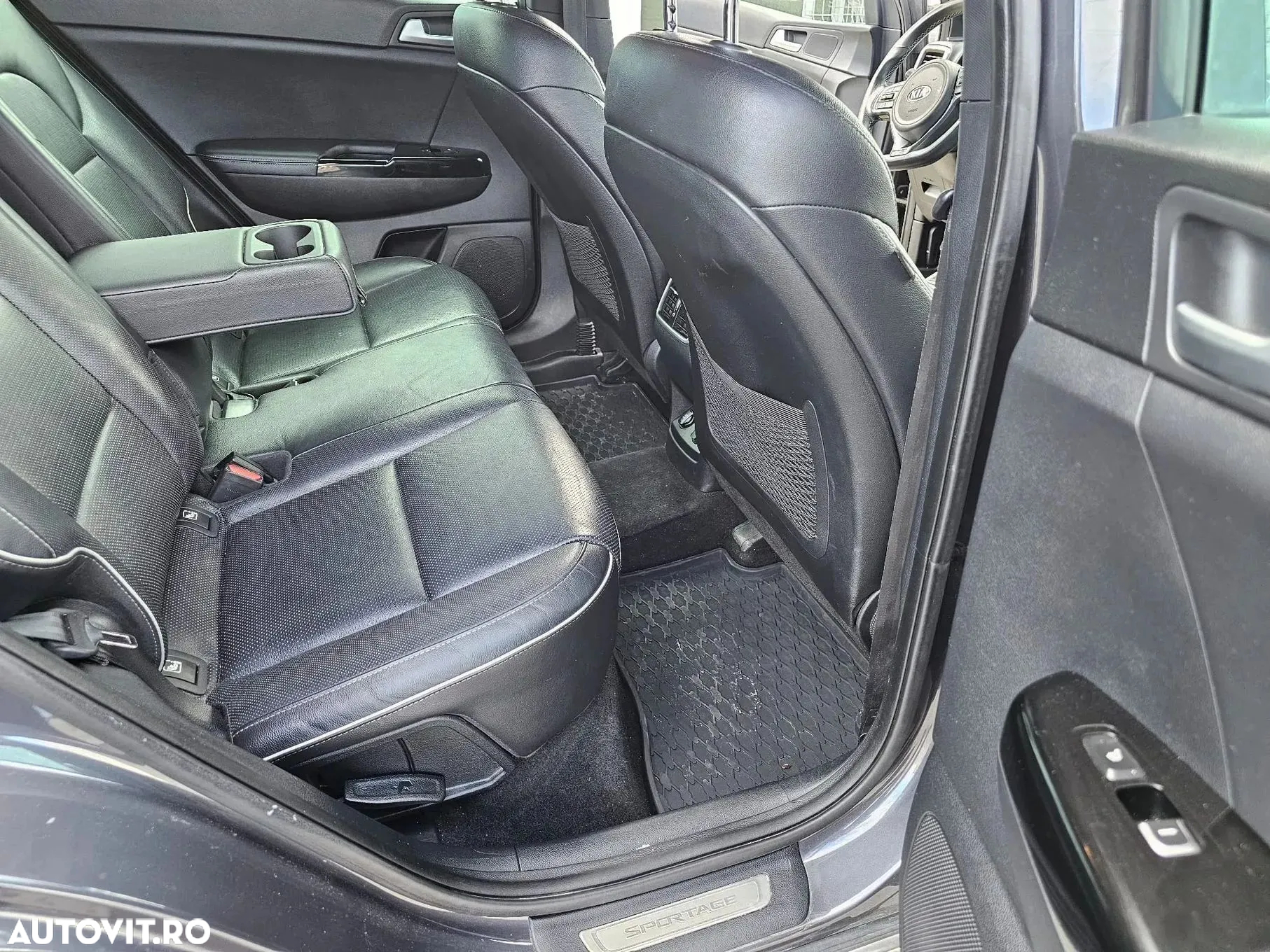 Kia Sportage 1.6 T-GDI 7DCT 4x4 GT Line - 12