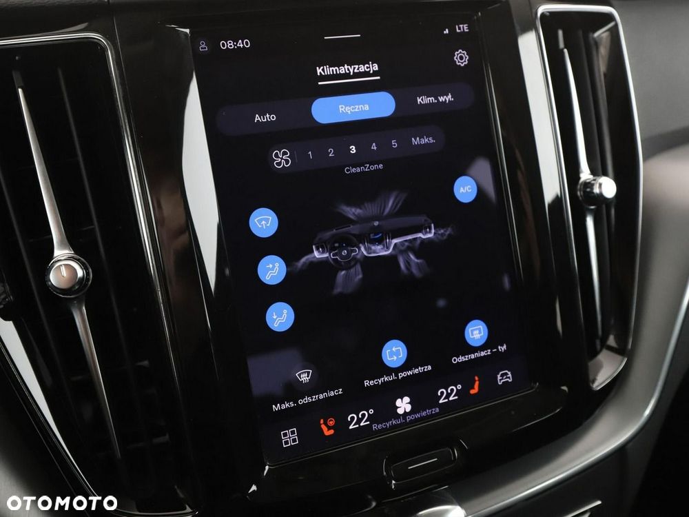Volvo XC 60 B4 D Geartronic Momentum Pro - 27