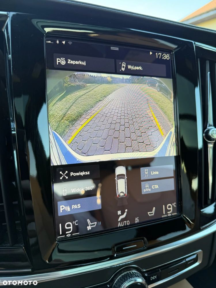 Volvo V90 Cross Country T6 AWD Geartronic - 17