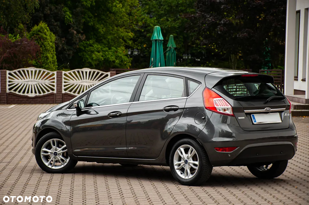 Ford Fiesta 1.0 EcoBoost Titanium - 19