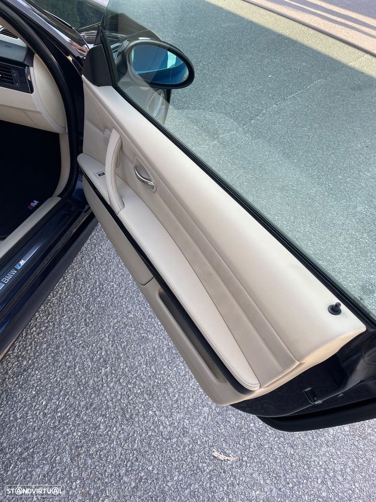 BMW 320 d Cabrio - 12