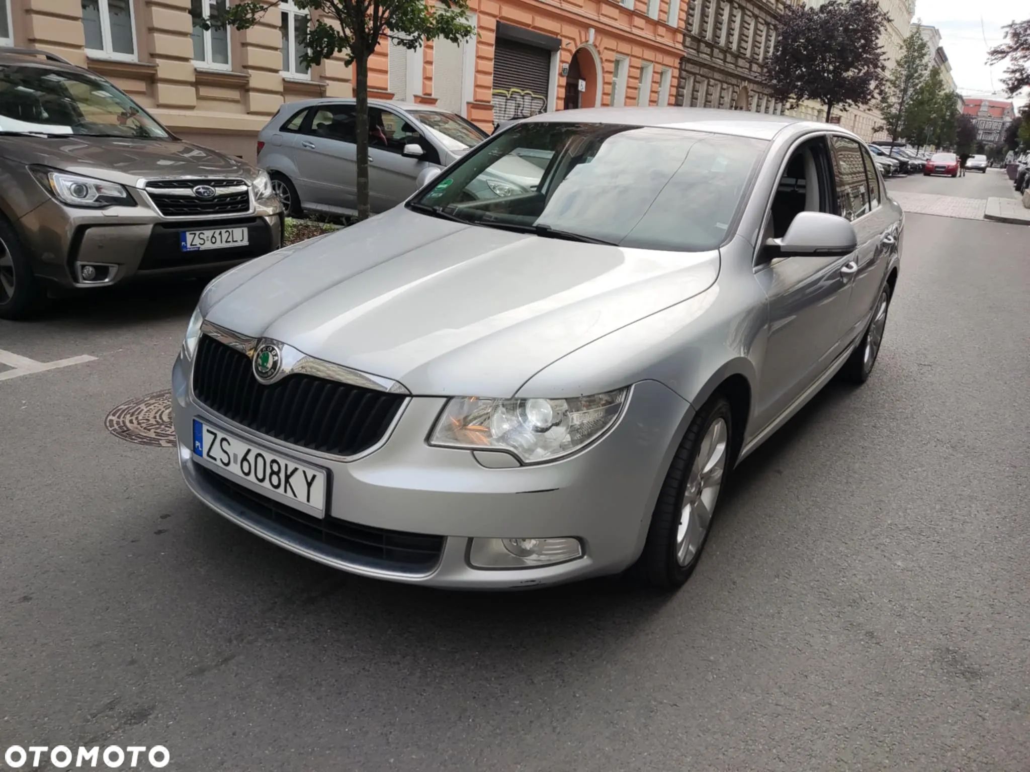 Skoda Superb 1.8 TSI Comfort - 1