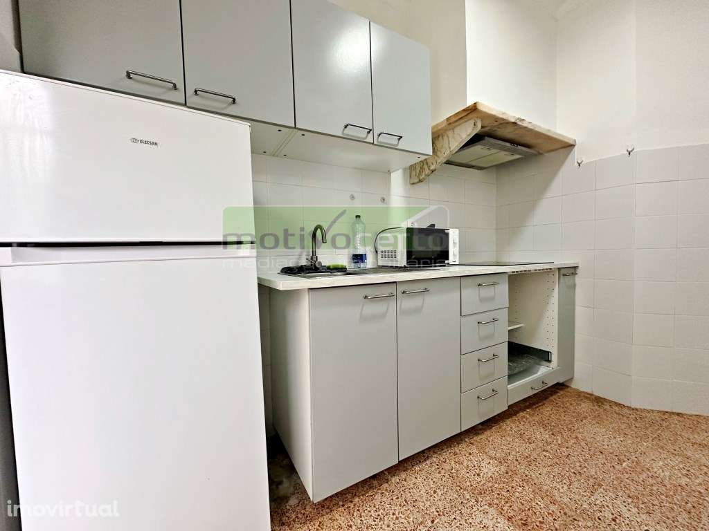 T1 Acolhedor nas Mercês com Quintal Privativo de 20 m². Ideal para ... - Grande imagem: 5/13
