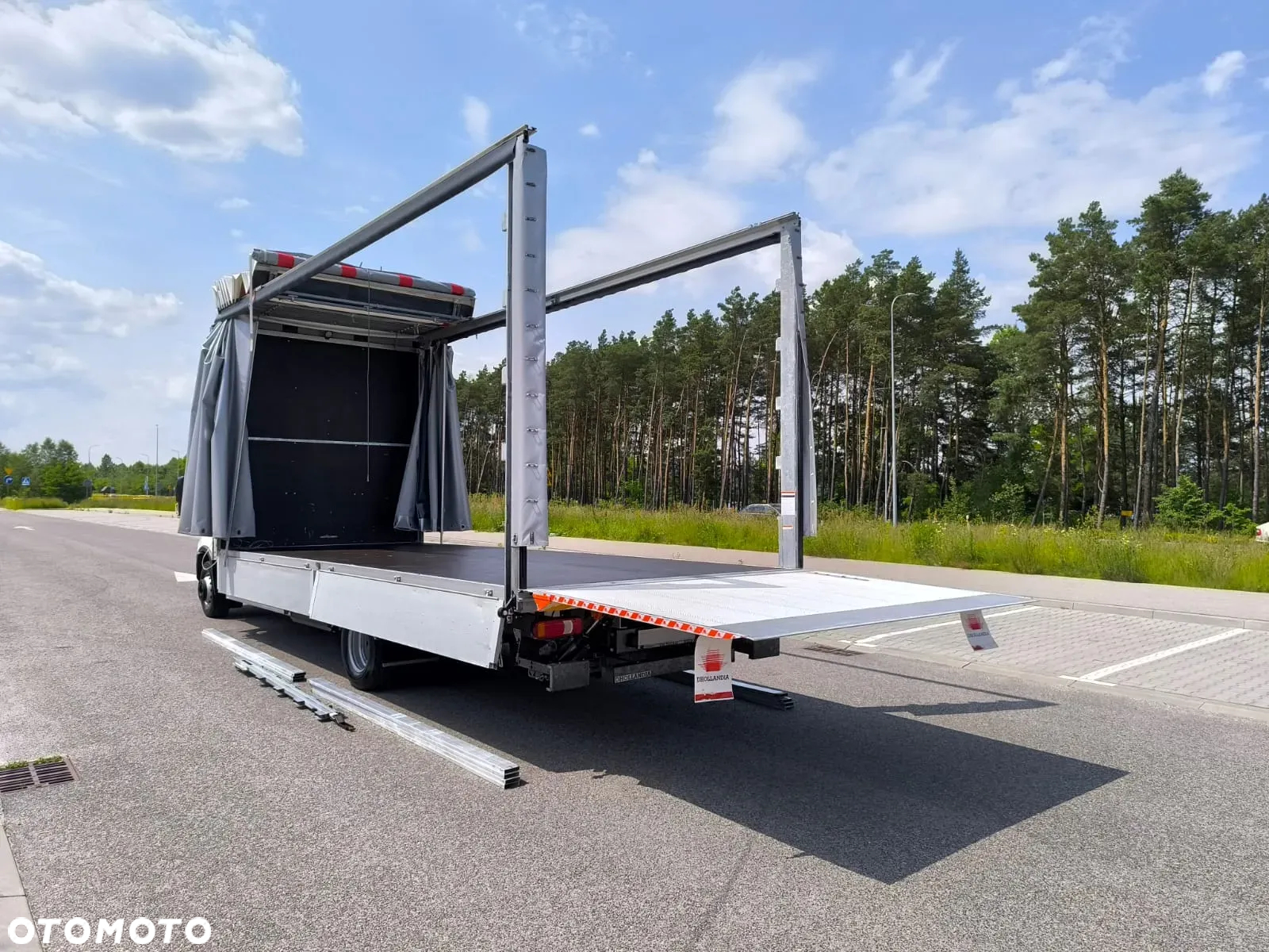 Iveco Daily 70C18 WINDA 1000kg, Sypialnia, 6.45m, 16Palet, 2xFirana + Zsuwany Dach! - 17