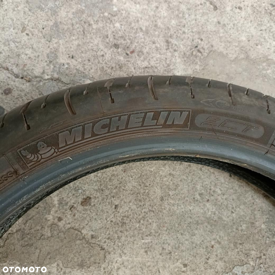 OPONA MOTOR 120/70/17 MICHELIN (F629) - 2