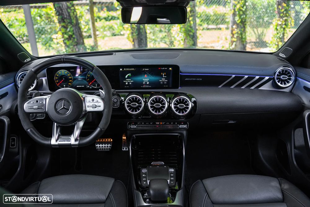 Mercedes-Benz CLA 35 AMG 4Matic Speedshift 8G-DCT Line Advanced Plus - 34