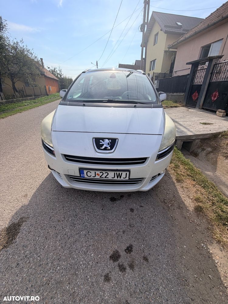 Peugeot 5008 - 1