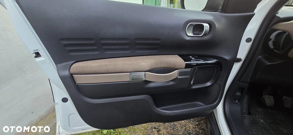 Citroën C4 Cactus 1.2 PureTech MoreLife S&S - 9