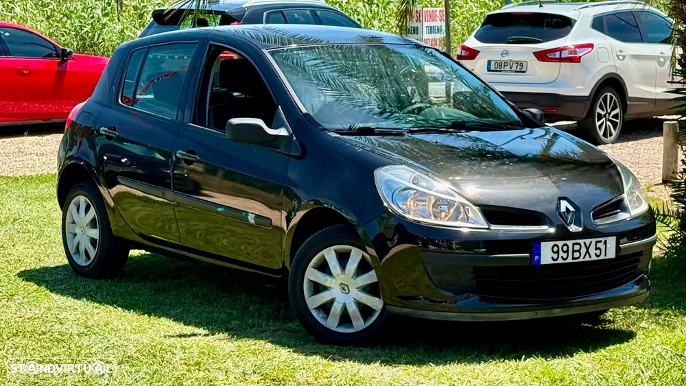 Renault Clio 1.2 16V Confort Dynamique - 3