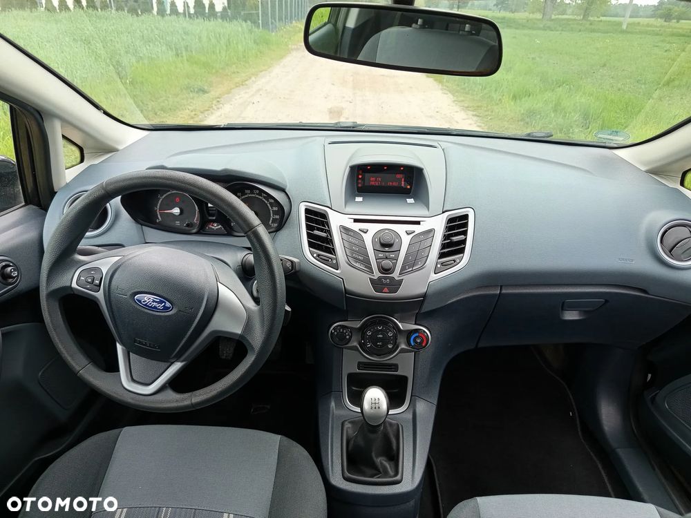 Ford Fiesta 1.25 FX - 11
