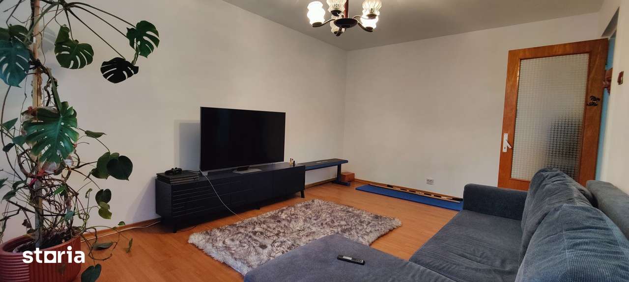 Apartament 3 camere de vânzare Drumul Taberei — fotografia 3