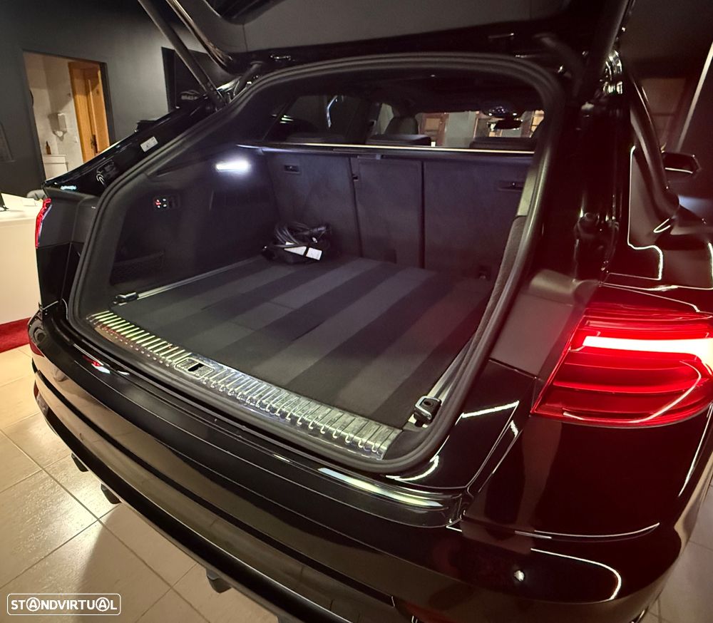 Audi Q8 60 TFSIe quattro S line Tiptronic - 10