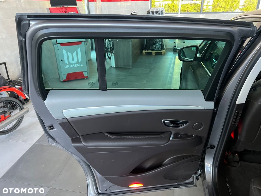 Renault Espace Energy dCi 160 EDC Business - 19
