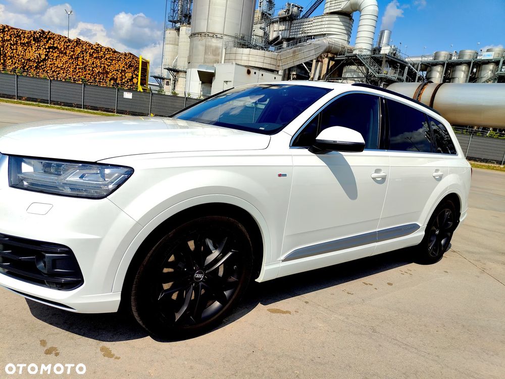 Audi Q7 - 4
