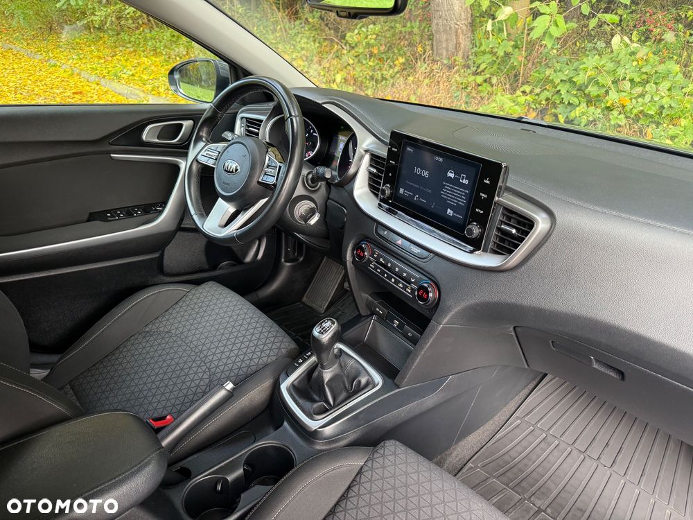 Kia Ceed 1.4 T-GDI M - 14