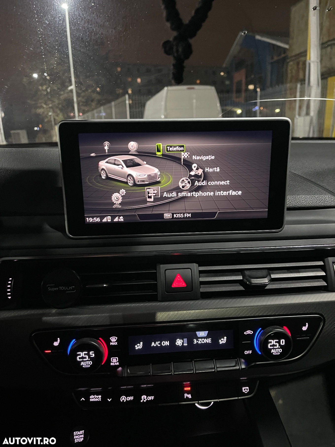 Audi A4 2.0 TDI S tronic quattro - 7