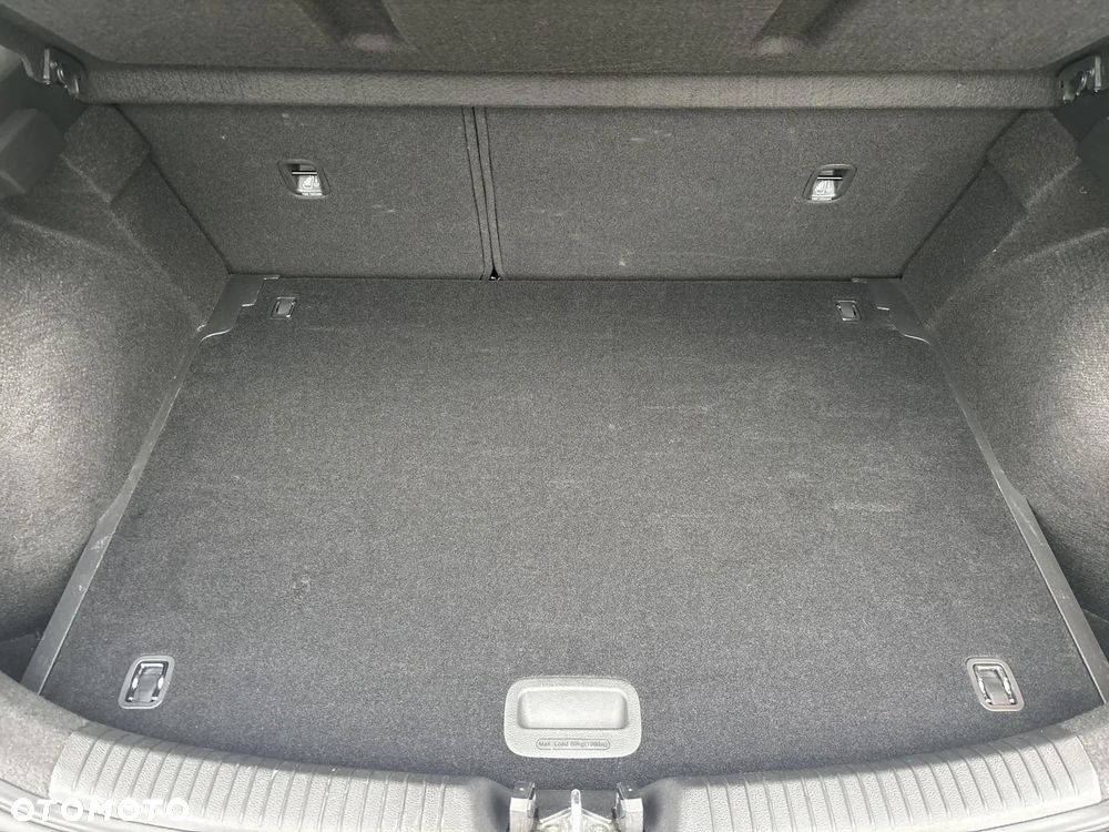 Hyundai i30 1.4 Comfort - 17