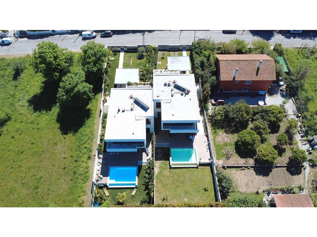 Moradia T4+1 moderna à venda em Picheleiros, Azeitão - Grande imagem: 2/46
