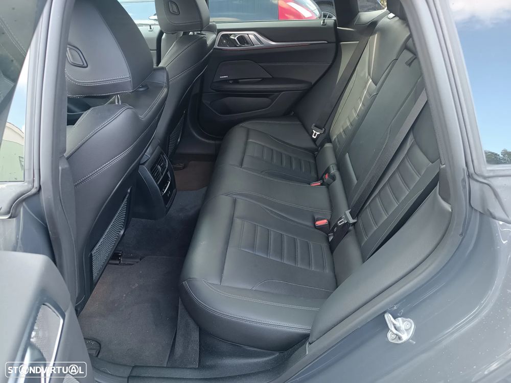 BMW i4 eDrive40 Pack Desportivo M - 12