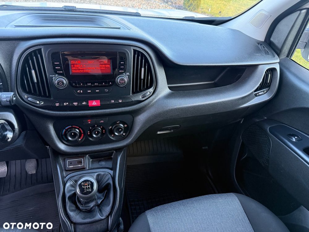 Fiat DOBLO L1H1, gwarancja, 1.6-105km,serwisowany, klima,tempomat, czujniki pdc - 15