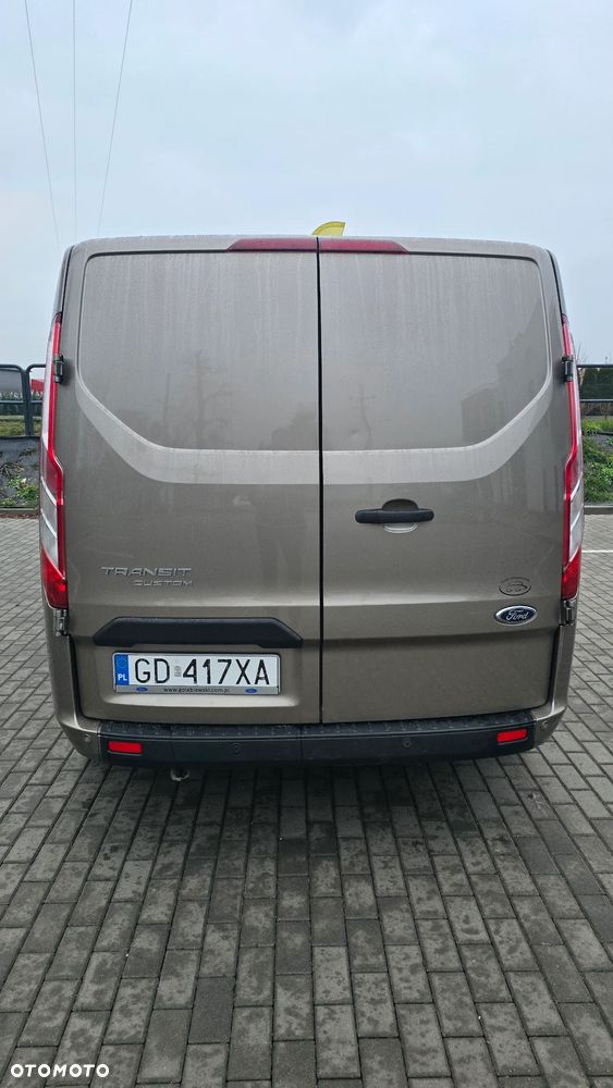 Ford Transit Custom - 8