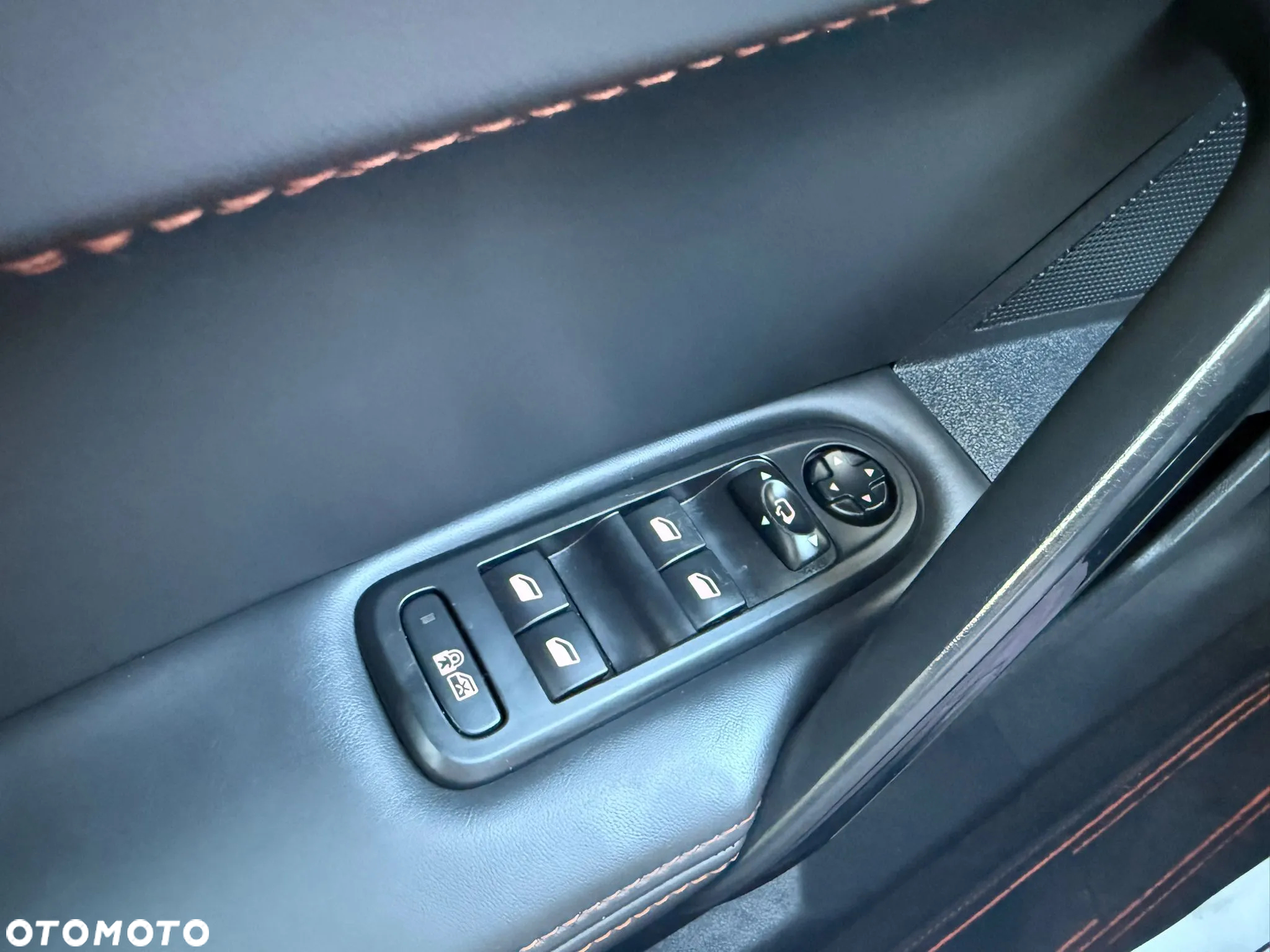 Peugeot 508 RXH BlueHDi 180 EAT6 Stop&Start - 12