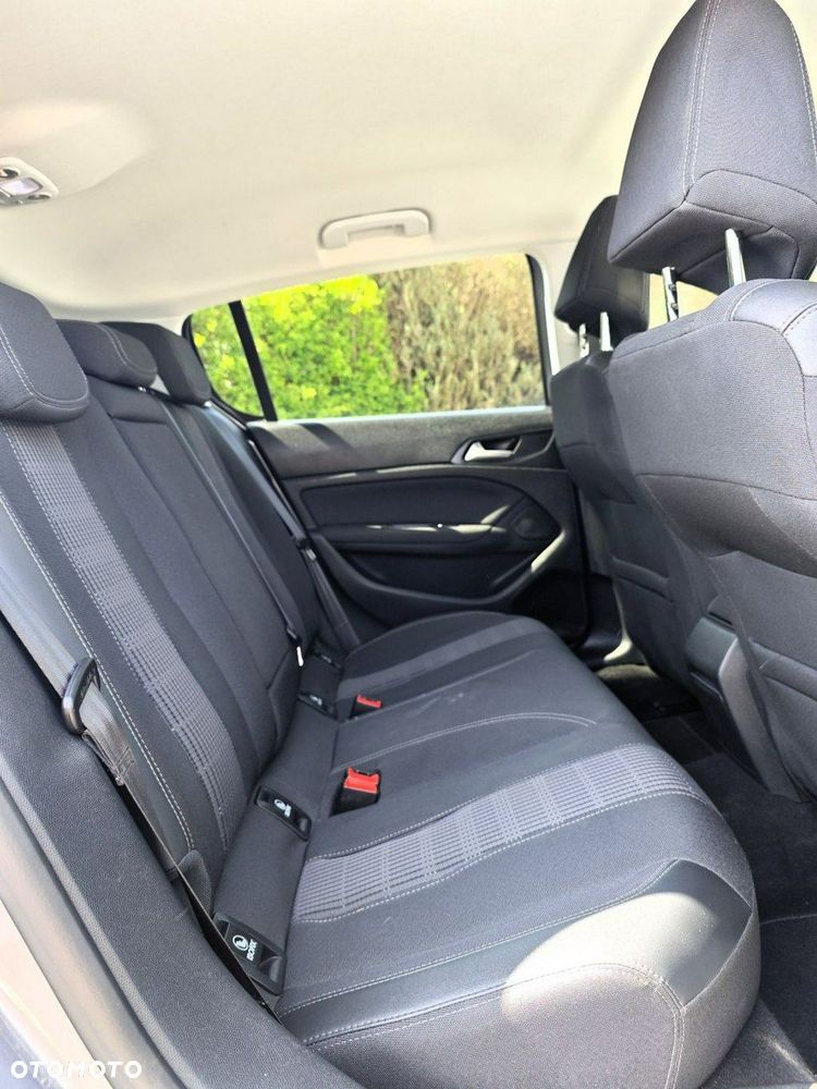 Peugeot 308 - 33