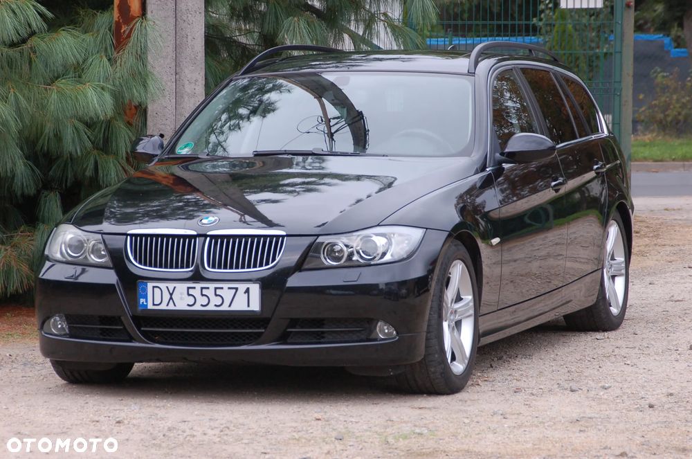 BMW Seria 3 325i - 18