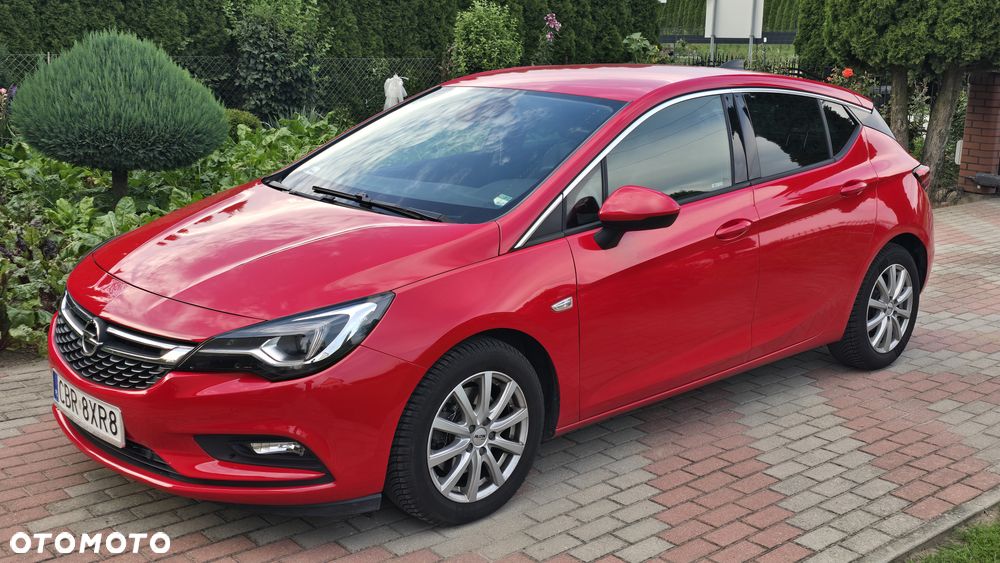 Opel Astra 1.6 CDTI Cosmo - 1