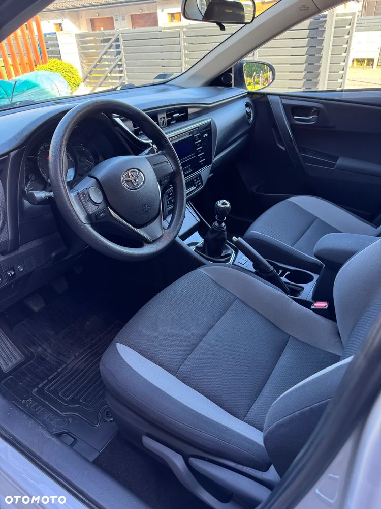 Toyota Auris 1.6 Active - 8