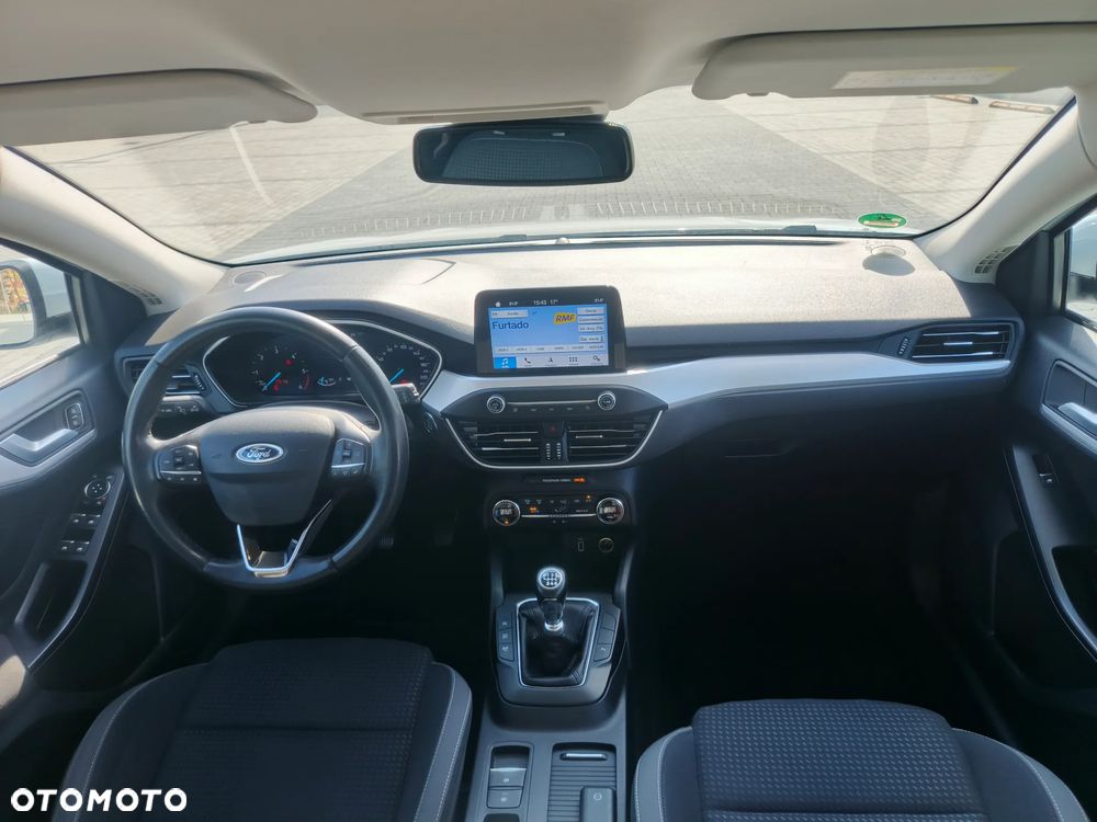 Ford Focus 1.5 EcoBlue Start-Stopp-System COOL&CONNECT DESIGN - 24