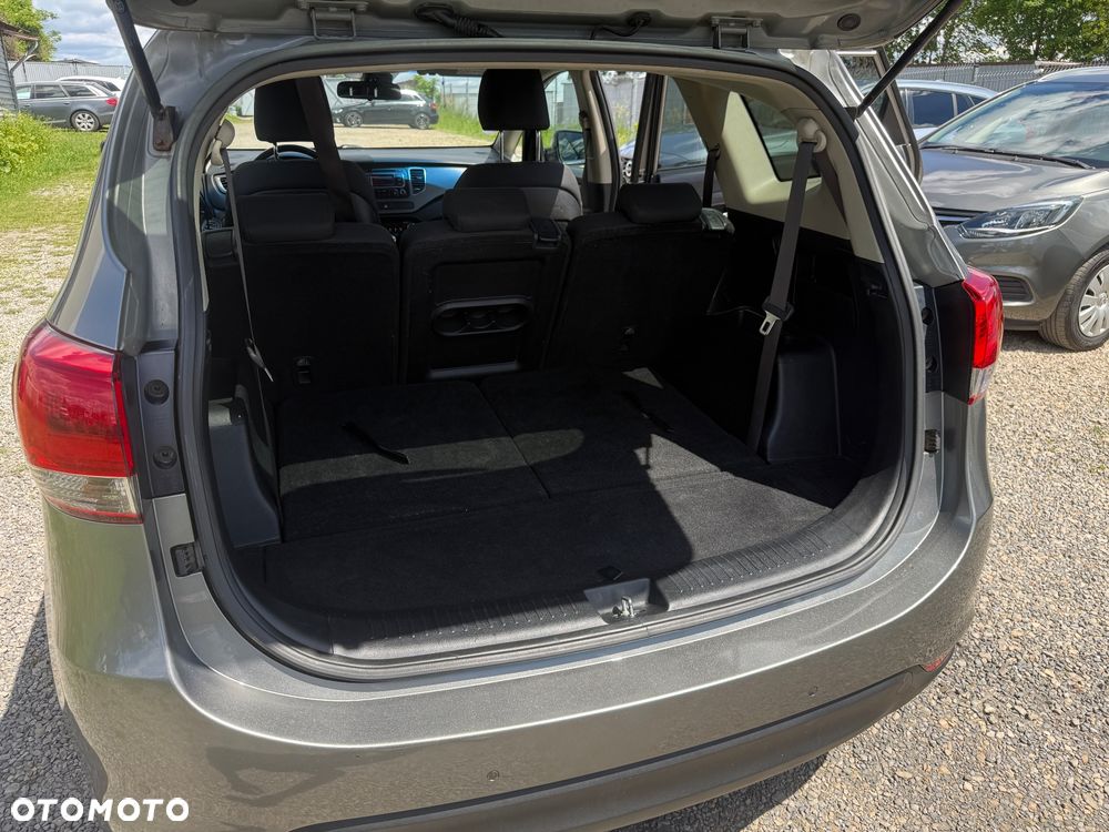 Kia Carens 1.6 GDI L 7os - 25