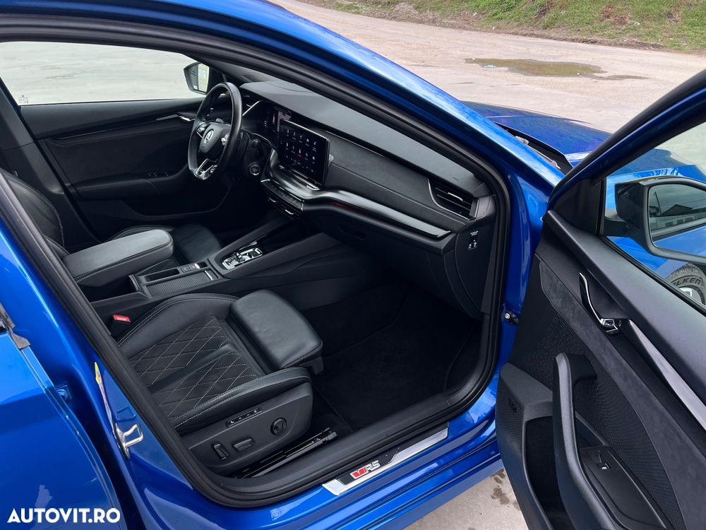 Skoda Octavia 2.0 TDI DSG RS Plus - 5