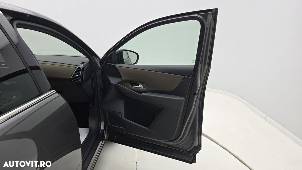 DS Automobiles DS 7 Crossback - 17