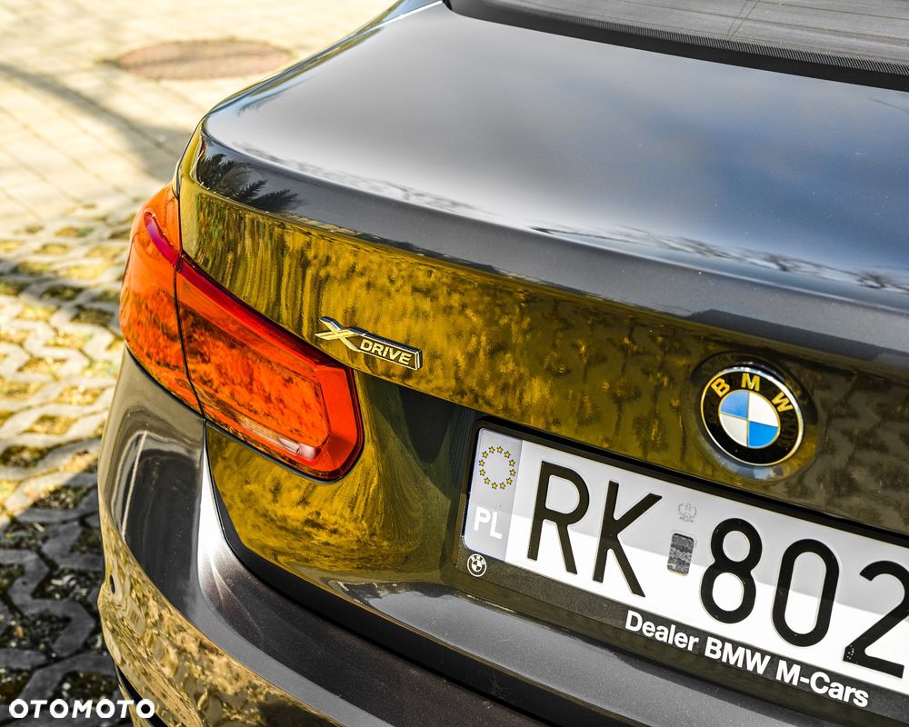 BMW Seria 3 320i xDrive Edition Luxury Line Purity - 7