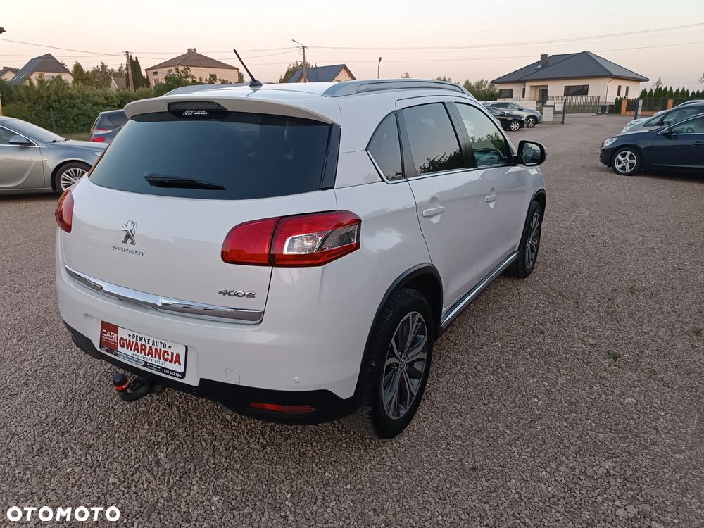 Peugeot 4008 - 13