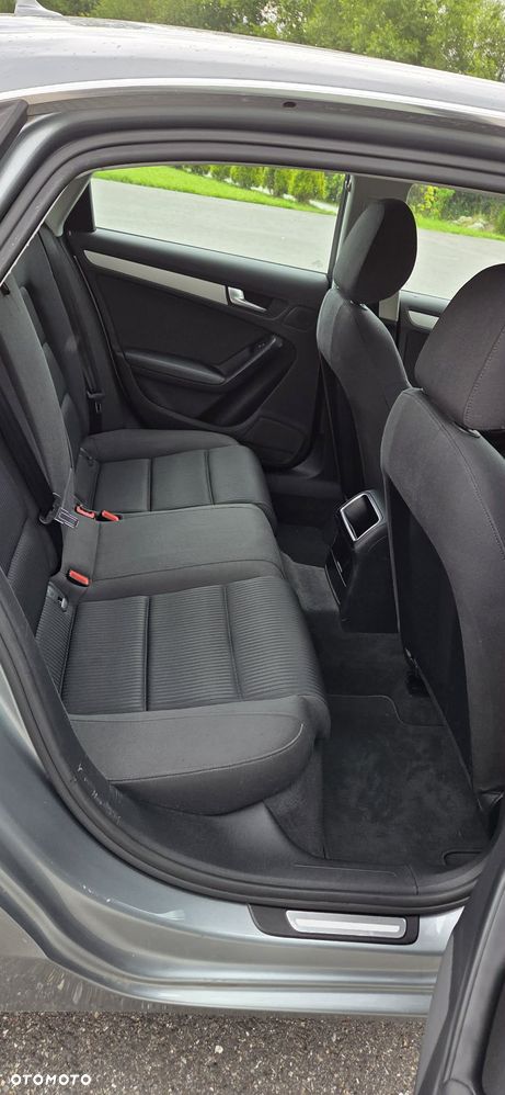 Audi A4 Limousine 1.8 TFSI Ambiente - 12