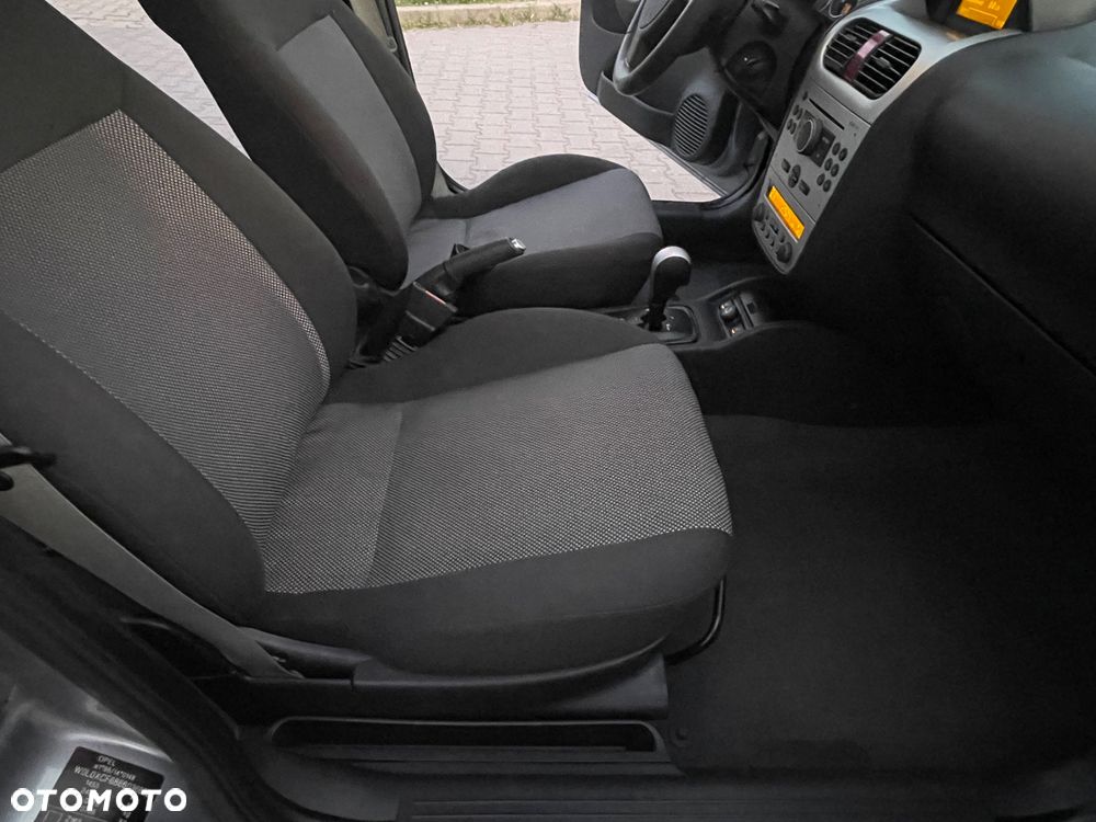 Opel Corsa 1.2 16V Cosmo EasyTronic - 23