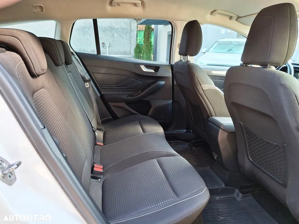 Ford Focus 1.5 EcoBlue Trend - 11