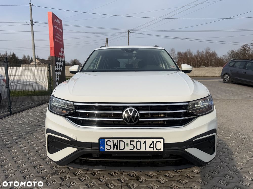 Volkswagen Tiguan - 5