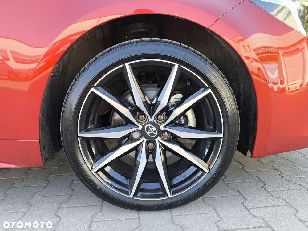 Toyota Corolla 2.0 Hybrid GR Sport - 16